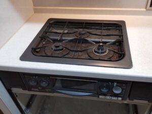 ガスコンロの基本的な選び方　ガラストップ　施工前
