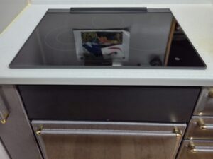 電気コンロの根本的な選び方　グリルなしでいい　施工後