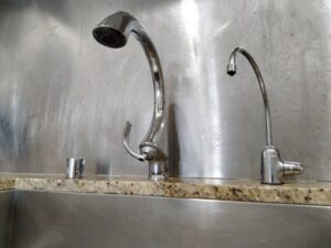 キッチン水栓の自由な選び方　グローエ　施工前