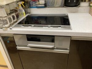 電気コンロの根本的な選び方　シルバーカラーにしてみる　施工後