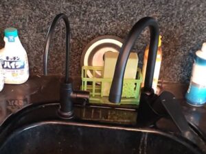 ビルトイン浄水器の面白い選び方　ソープディスペンサーに取付けたい　KVK　施工後