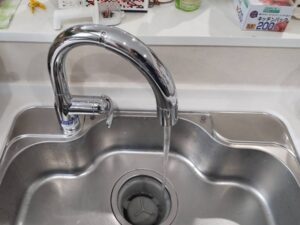 ビルトイン浄水器の面白い選び方　タッチレスに替えたい　施工後