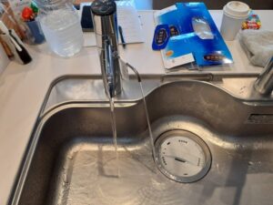 ビルトイン浄水器の面白い選び方　トクラス（ヤマハ）　料理用整水器アルカピュアⅣ　施工後