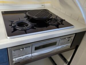 ガスコンロの基本的な選び方　バーナー口数を減らしてみる　施工前