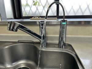ビルトイン浄水器の面白い選び方　フォンテⅡを替えたい　パナソニック　施工後