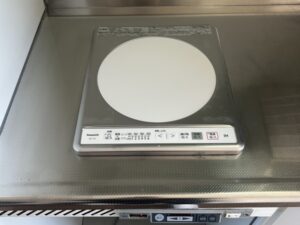 電気コンロの根本的な選び方　ミニキッチン用1口ヒーター工事　施工後