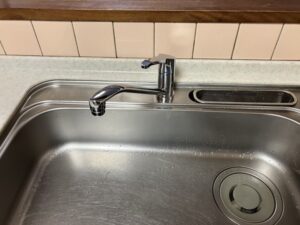キッチン水栓の自由な選び方　ワンホール水栓交換工事　施工後