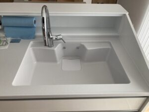 ビルトイン浄水器の面白い選び方　浄水器の後付け新設工事　タカラキッチン　施工前