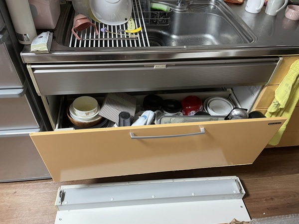キッチン引き出しメンテナンス　キッチン引き出しのお困りごと