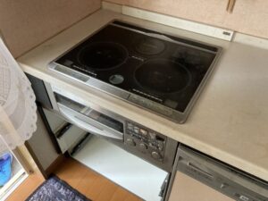 岐阜キッチン取付け隊　IHヒーターの取替　施工前