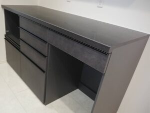 お気に入りキッチンカップボードを取付ける　LIXILリシェル　下台