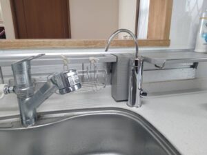 群馬キッチン取付け隊　アルカリイオン整水器の工事　施工後
