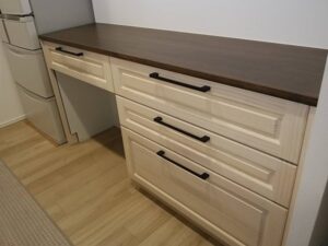 お気に入りキッチンカップボードを取付ける　ウッドワン　施工後