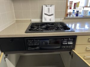鹿児島キッチン取付け隊　ガスコンロの取替　施工前