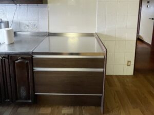 キッチン収納でのお悩み解決　キッチンを足す（延長させる） 下台