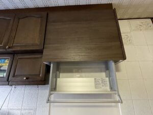 キッチン収納でのお悩み解決　キッチンを足す（延長させる）　吊戸棚