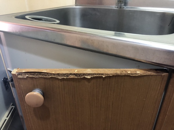 キッチンの扉を交換したい！　キッチン扉のお困りとそれぞれの対応