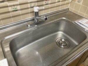 『キッチン楽々トラップ』交換で排水掃除がラク♬　キッチン水栓と共に交換　施工後