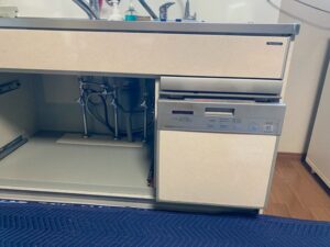 岡山キッチン取付け隊　シンク下食洗機リフォーム　施工前