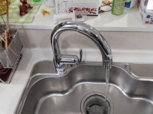 岐阜キッチン取付け隊　タカギ浄水栓の工事　施工後