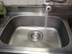 『キッチン楽々トラップ』交換で排水掃除がラク♬　タカラキッチン　施工後