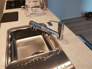 熊本キッチン取付け隊　タッチレス水栓の取替　施工前