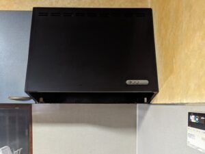 鹿児島キッチン取付け隊　プロペラファンフード取替　施工前