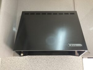 岐阜キッチン取付け隊　プロペラファンフード取替　施工前