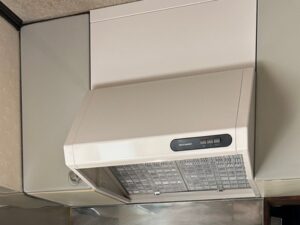 熊本キッチン取付け隊　プロペラファンフード取替　施工後