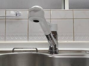 福島キッチン取付け隊　ワンホールシングル水栓の取替　施工前