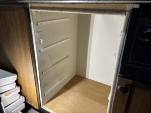 上段引き出し　レール交換