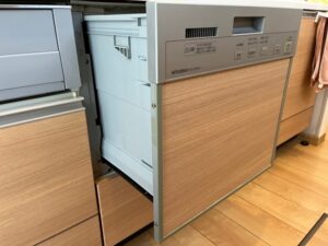 食洗機とかの機器を取り外して収納スペースに活用　機器図面検索　三菱食洗機品番　