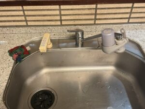 岐阜キッチン取付け隊　浄水器の取り外し　施工前