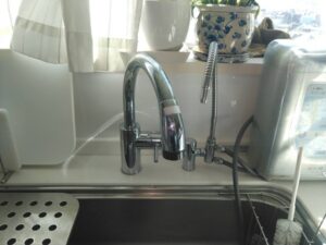 岐阜キッチン取付け隊　浄水器の取替　施工前