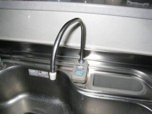 鹿児島キッチン取付け隊　浄水器の取替　施工前