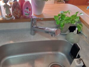 岡山キッチン取付け隊　浄水器の取替　施工前