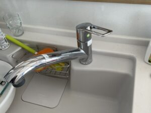岐阜キッチン取付け隊　浄水器一体水栓の取替　施工前