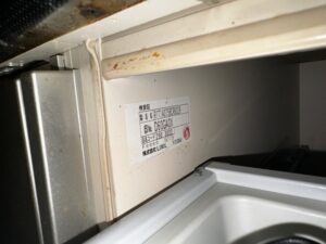 浅型スライドをフロントオープン食洗機へ　食洗機がビルトインされているキャビネットの品番写真