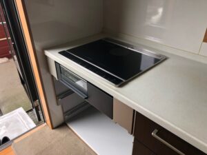 秋田キッチン取付け隊 IHヒーターの取替 施工後