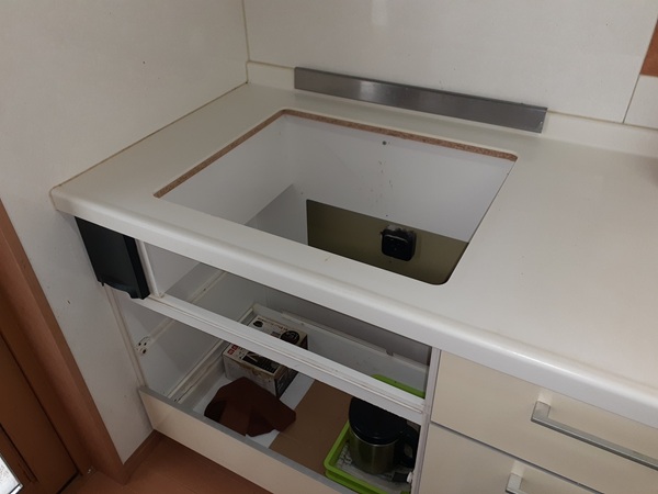 秋田キッチン取付け隊 IHヒーターリフォーム