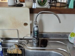 山形キッチン取付け隊　アルカリイオン整水器の工事　施工前