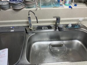 岩手キッチン取付け隊 アルカリイオン整水器の工事 施工前