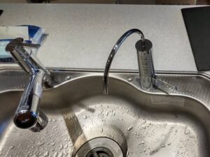 高知キッチン取付け隊　アルカリイオン整水器の工事　施工後