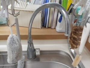 青森キッチン取付け隊 カートリッジそのままで浄水栓の交換 施工前