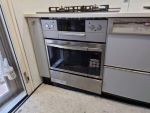 佐賀キッチン取付け隊　ガスオーブンの撤去　施工前
