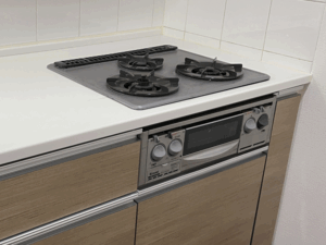 高知キッチン取付け隊　ガスコンロをIHヒーターに交換　施工前