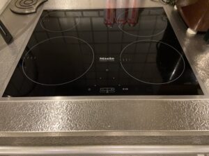 福井キッチン取付け隊　グリルなしヒーターの工事