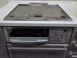 山形キッチン取付け隊　グリルなしヒーターの工事　施工前
