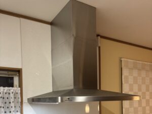 山形キッチン取付け隊　サイドレンジフードの取替