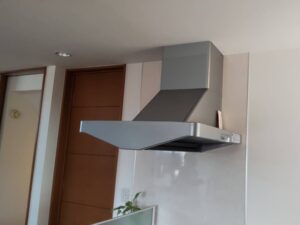 佐賀キッチン取付け隊　サイドレンジフードの取替　施工前 